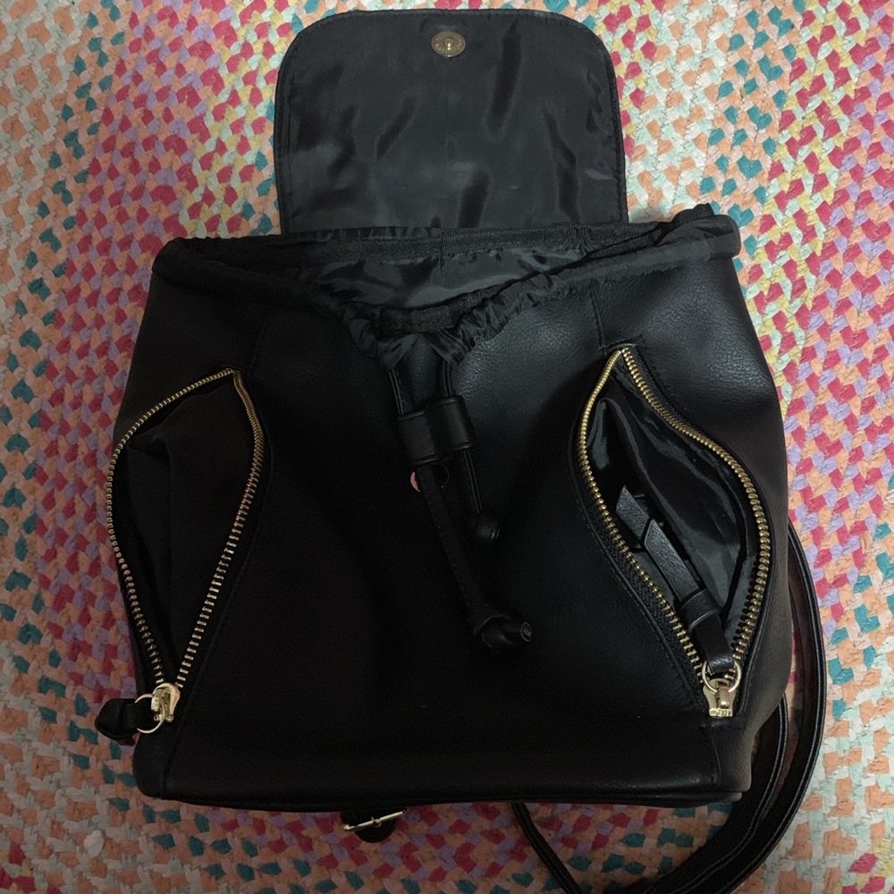 Black backpack mini